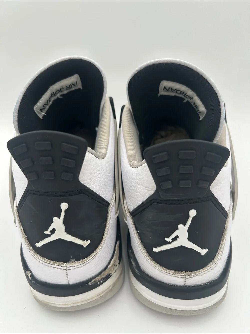 Nike Air Jordan 4 Retro 